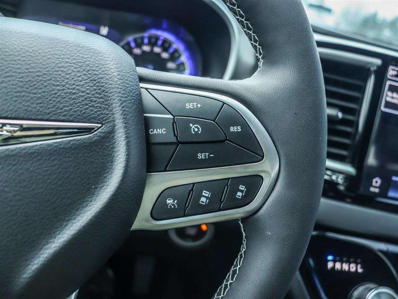 2026 Chrysler Grand Caravan SXT Photo
