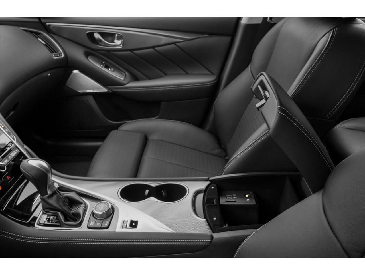 2017 Infiniti Q50 3.0t Red Sport 400 (A7) 4dr All-Wheel Drive Sedan Photo