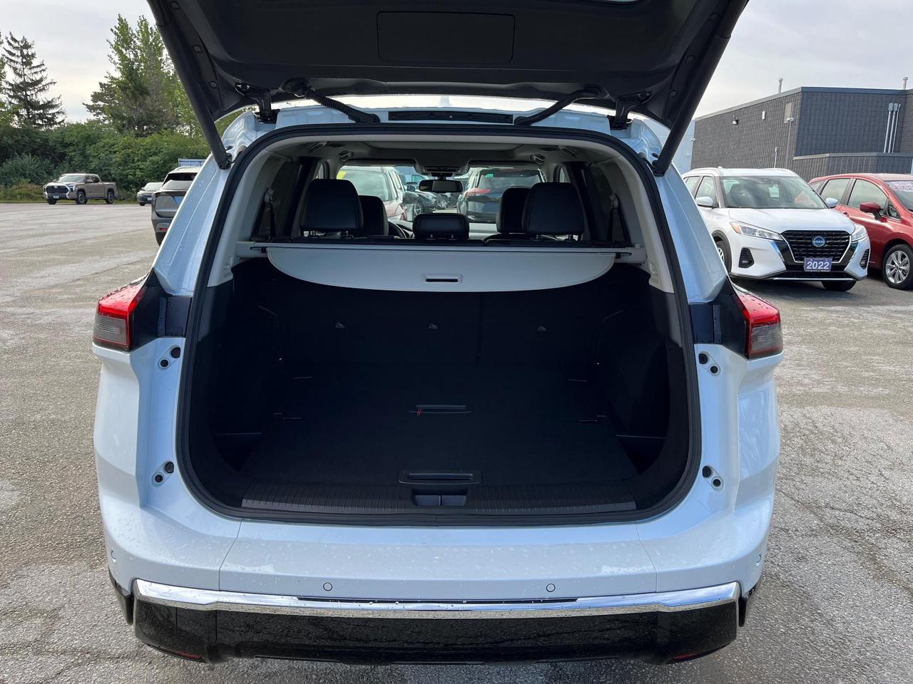 2025 Nissan Rogue Platinum 4dr All-Wheel Drive Sport Utility Photo