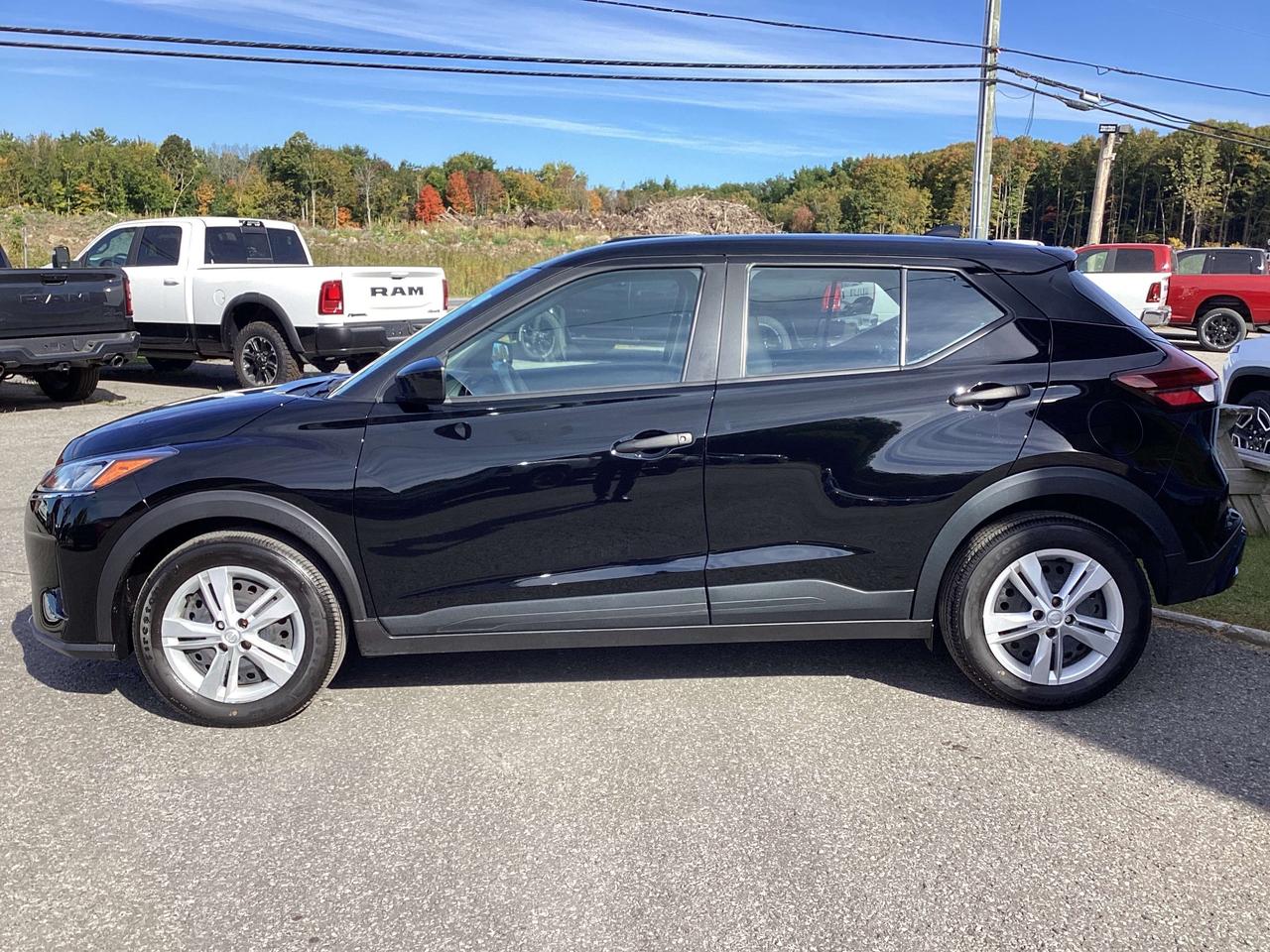 2024 Nissan Kicks S Photo
