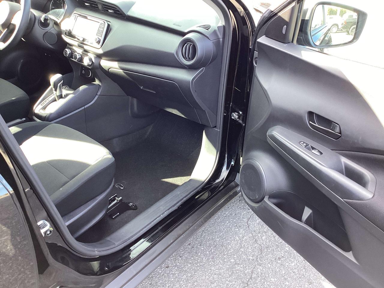 2024 Nissan Kicks S Photo