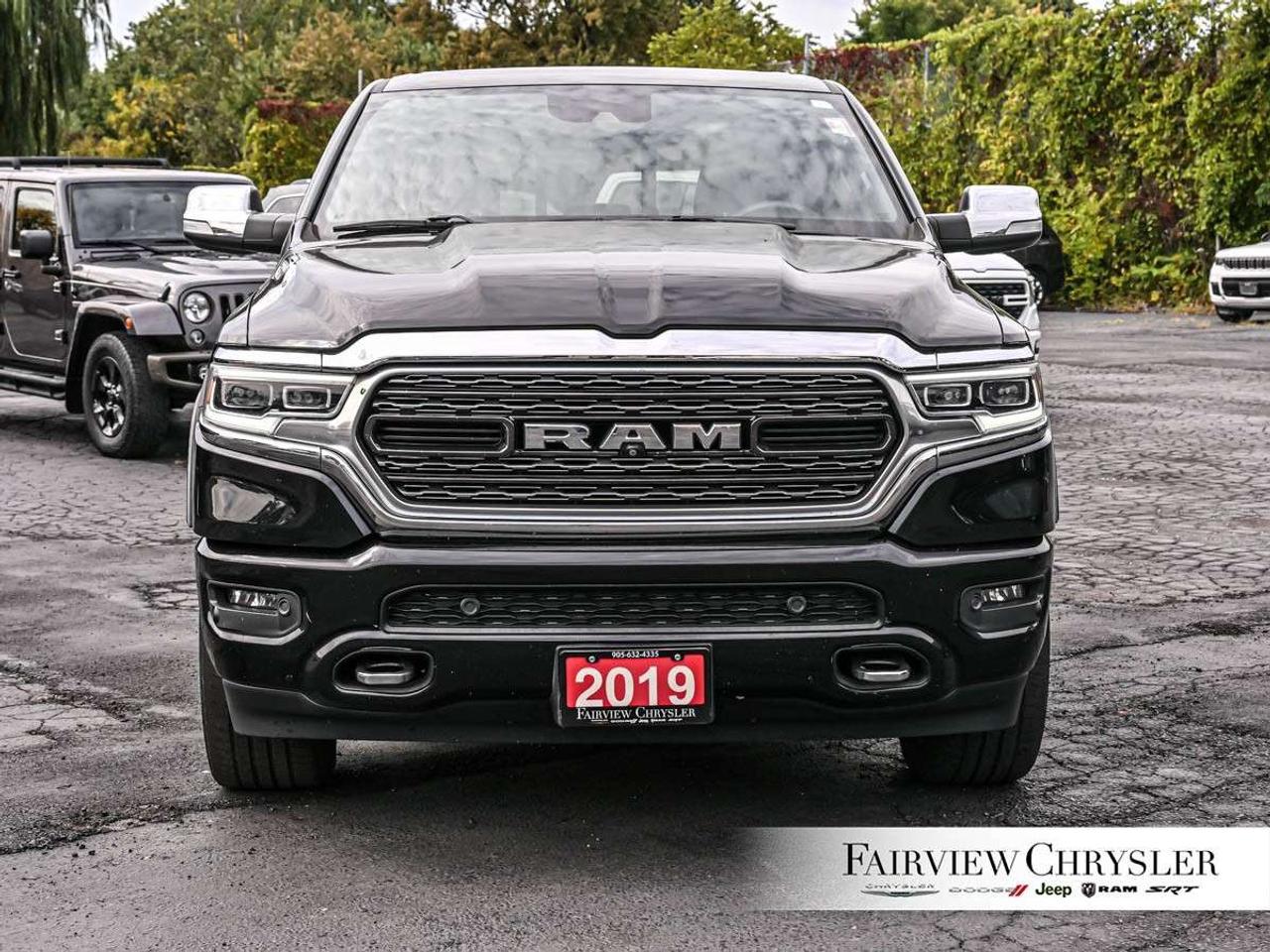 2019 RAM 1500 Limited 4x4 Crew Cab 5'7 Box PANO ROOF   LEATHER   CARPLAY   TOW PKG   3.92 REAR AXLE   BLIND SPOT   HARMAN/KARDON Photo1