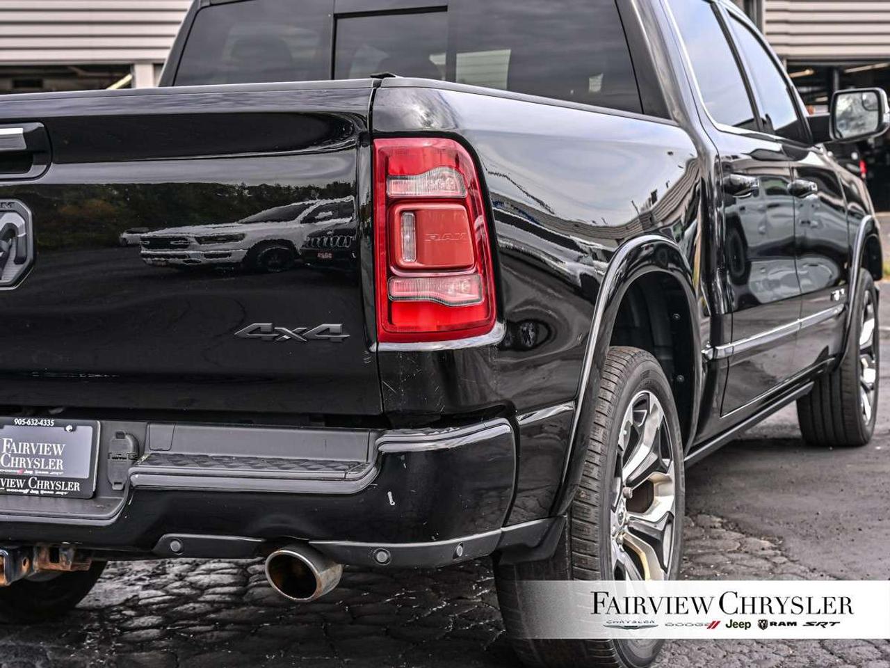 2019 RAM 1500 Limited 4x4 Crew Cab 5'7 Box PANO ROOF   LEATHER   CARPLAY   TOW PKG   3.92 REAR AXLE   BLIND SPOT   HARMAN/KARDON Photo