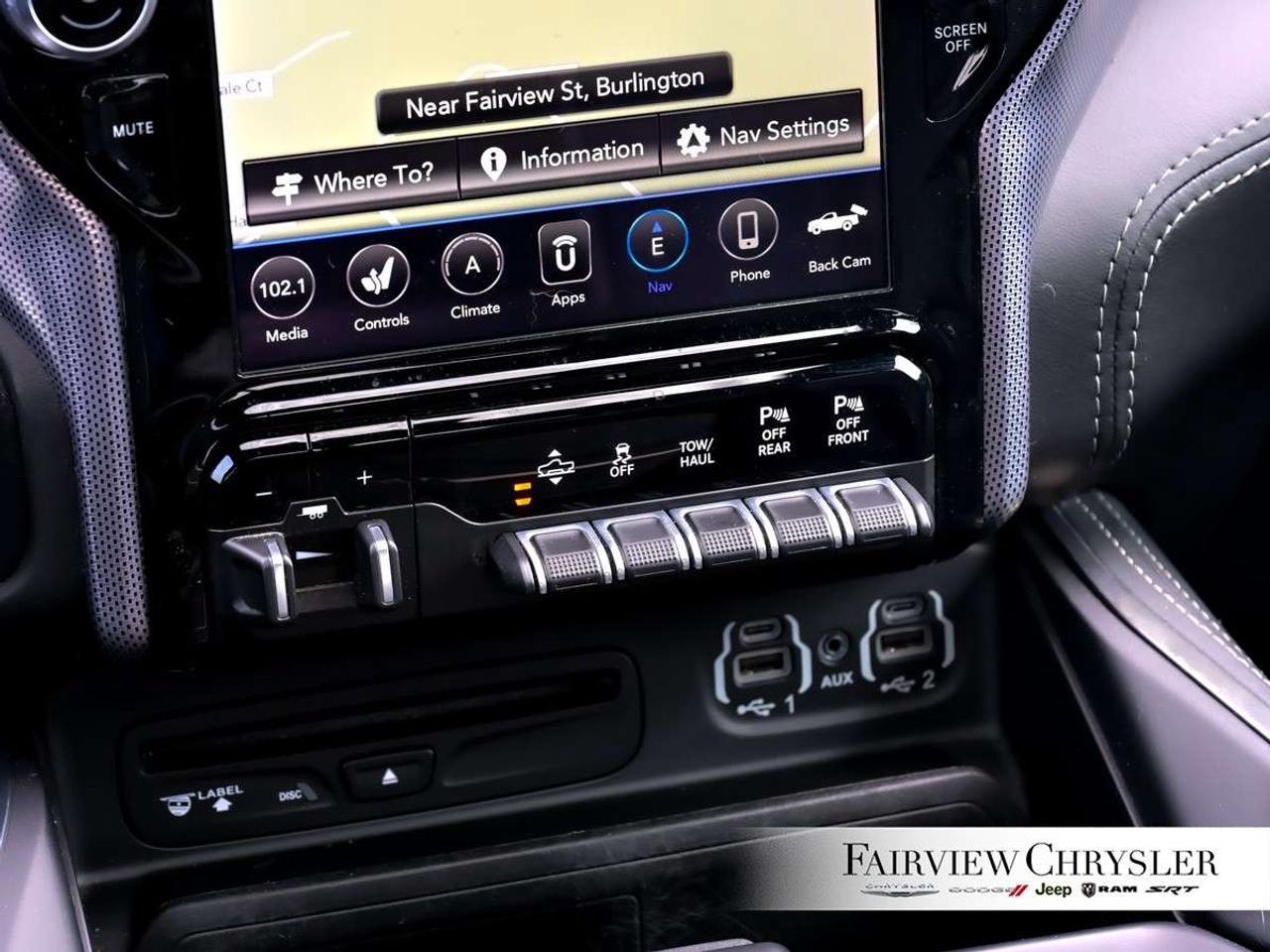 2019 RAM 1500 Limited 4x4 Crew Cab 5'7 Box PANO ROOF   LEATHER   CARPLAY   TOW PKG   3.92 REAR AXLE   BLIND SPOT   HARMAN/KARDON Photo