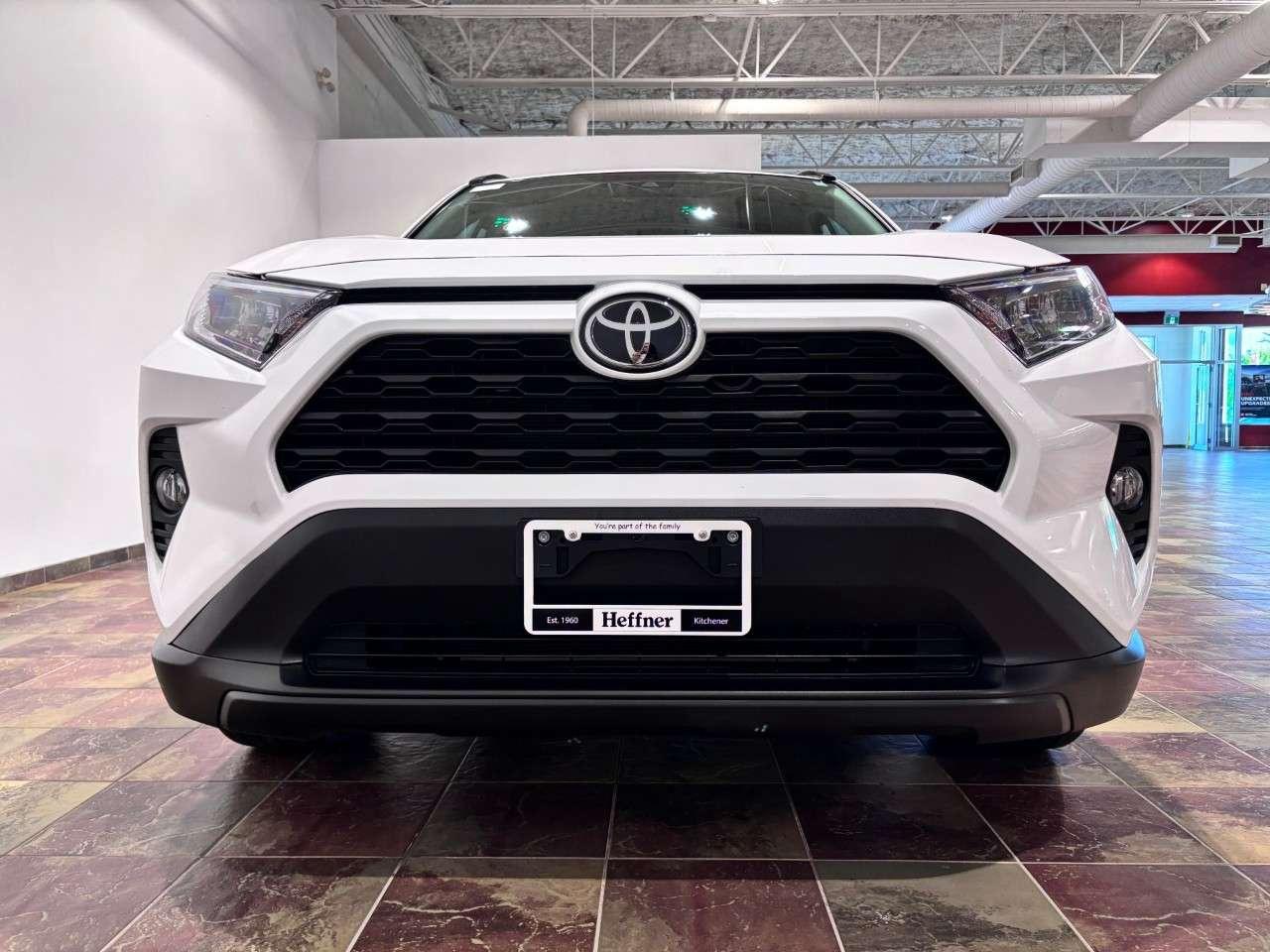 2021 Toyota RAV4 XLE AWD Photo
