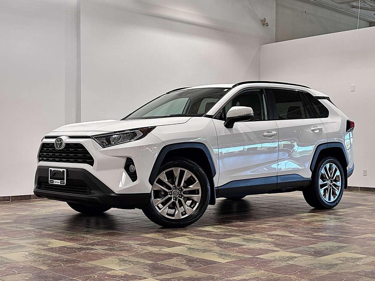2021 Toyota RAV4 XLE AWD Photo