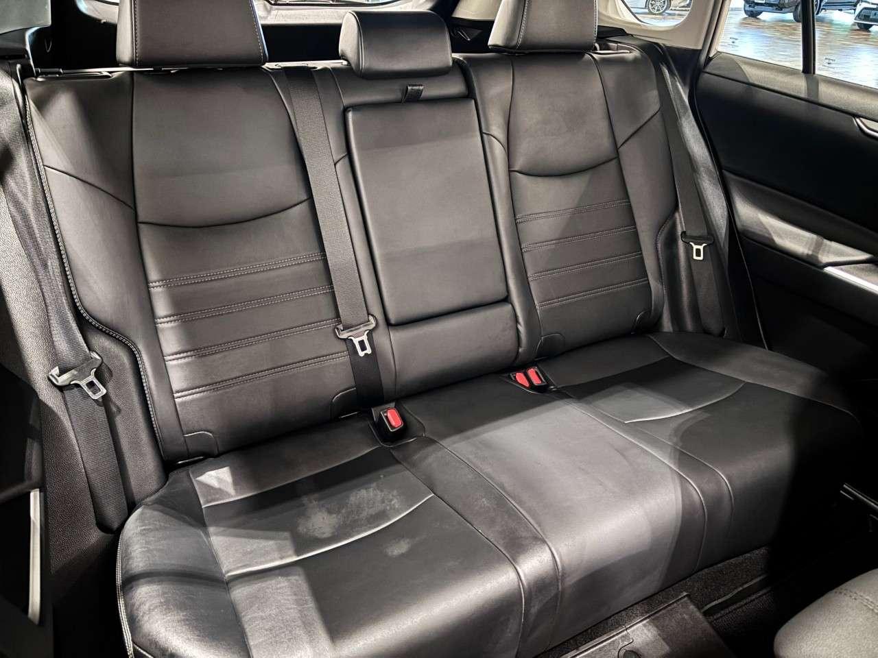 2021 Toyota RAV4 XLE AWD Photo