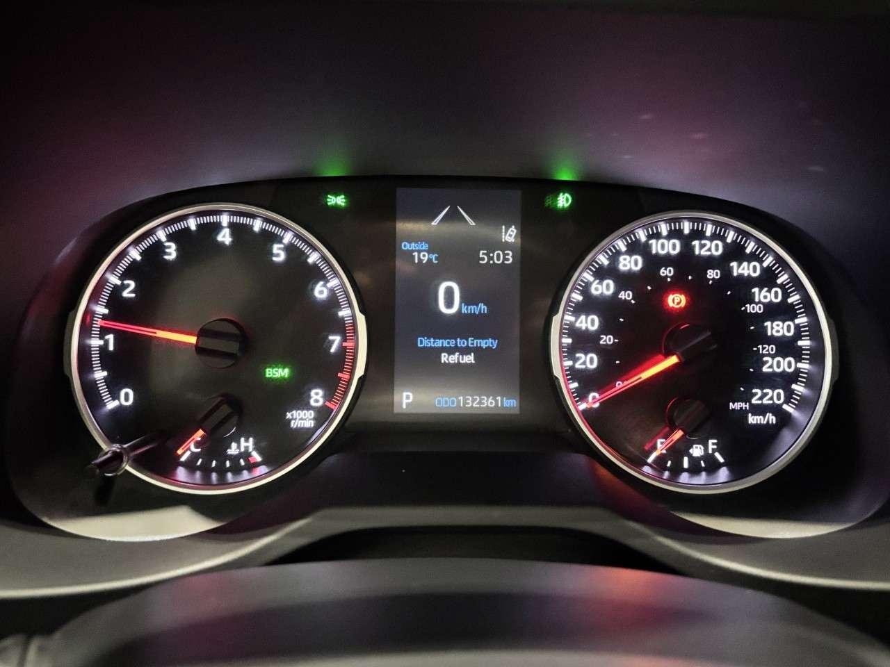 2021 Toyota RAV4 XLE AWD Photo
