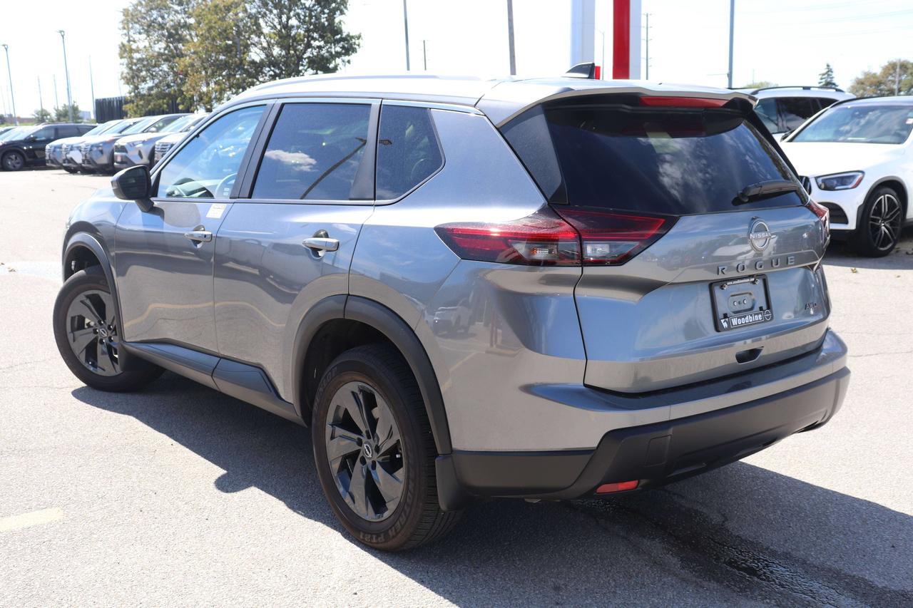 2026 Nissan Rogue SV MOONROOF REMOTE START HEATED SEATS CARPLAY Photo