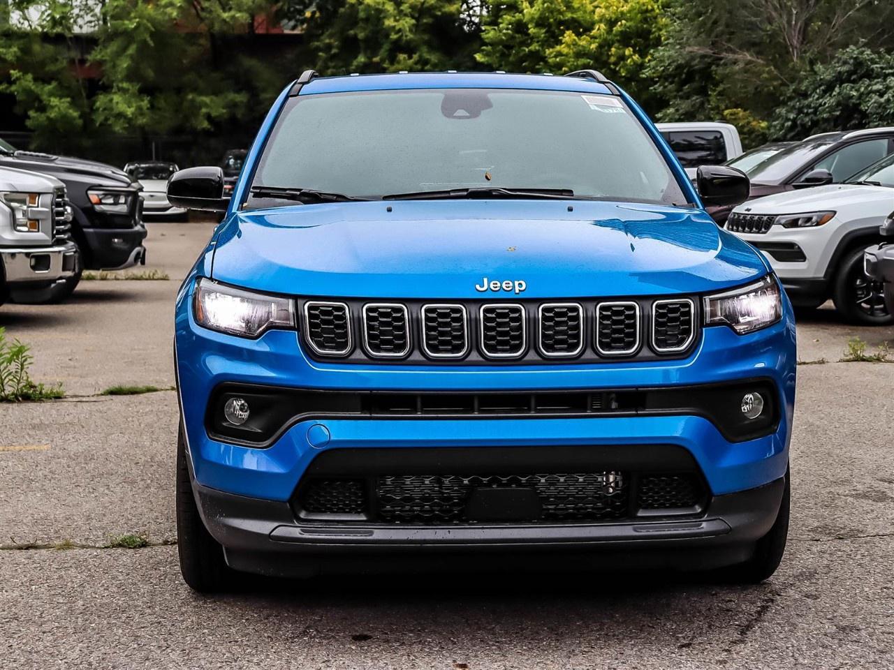 2026 Jeep Compass NORTH 4X4 Photo5