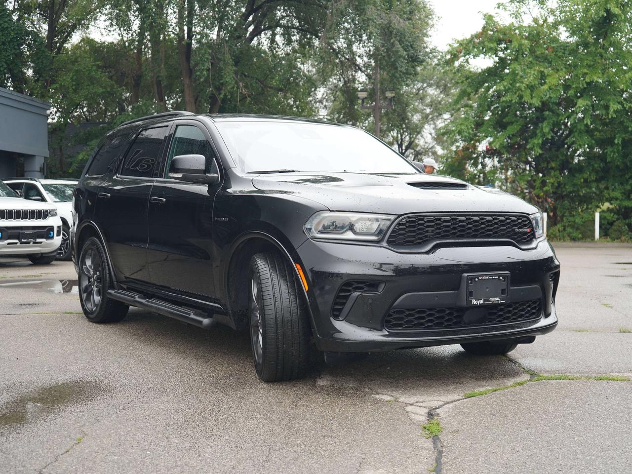 2024 Dodge Durango R/T PLUS, 5.7 HEMI V8, CARPLAY Photo