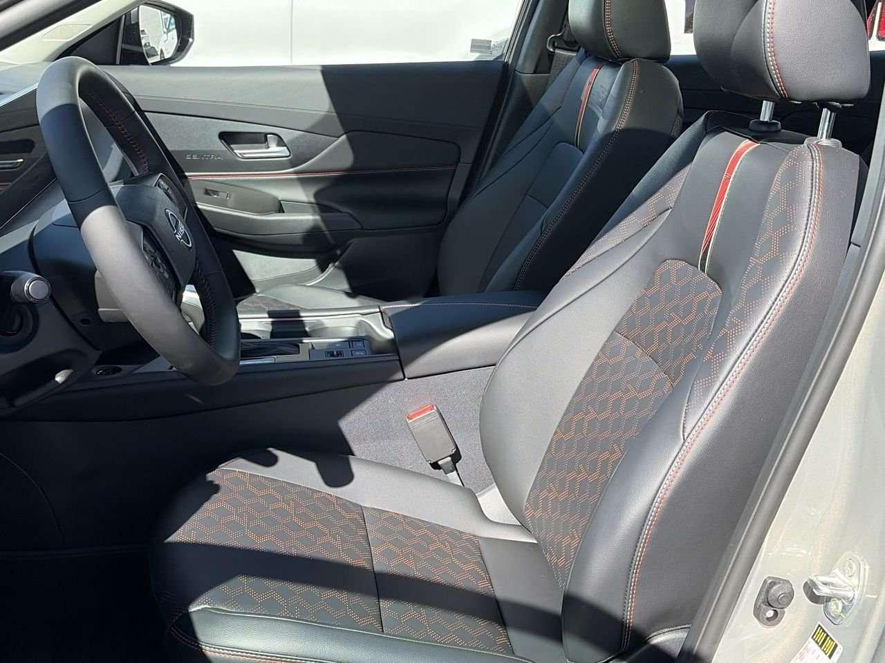 2026 Nissan Sentra SR ONE OWNER   NO ACCIDENTS   LOW KMS   SPORT DRIVE MODE   BOSE SPKR   KEYLESS ENTRY   PUSH BUTTON STR Photo