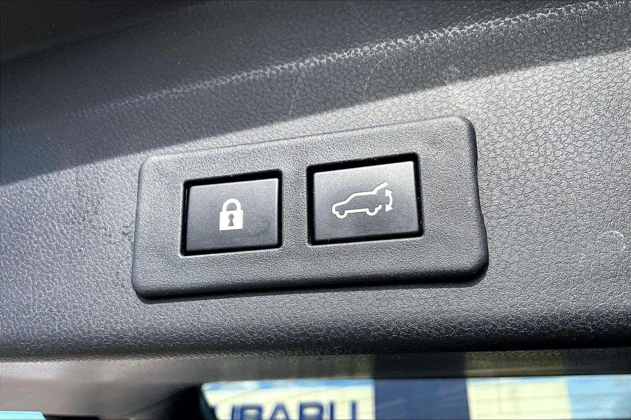 2024 Subaru ASCENT Onyx   Heated Seats   Leather   Sunroof Photo