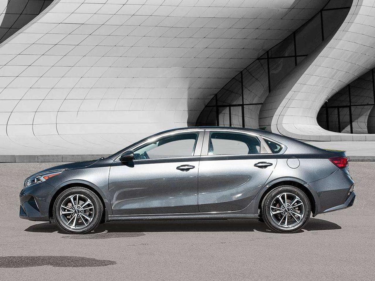 2024 Kia Forte EX   Apple CarPlay   Backup Camera   Heated Seats Photo5