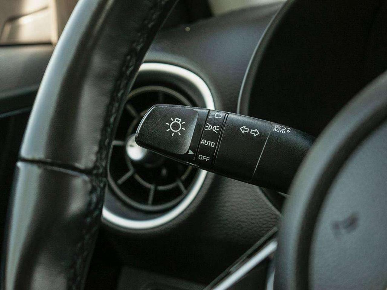 2024 Kia Forte EX   Apple CarPlay   Backup Camera   Heated Seats Photo