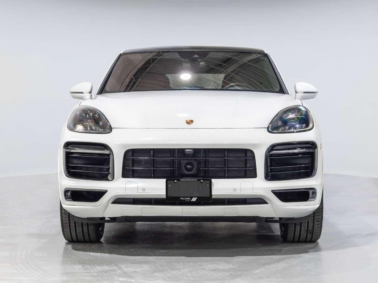 2023 Porsche Cayenne Coupe Platinum Edition Photo