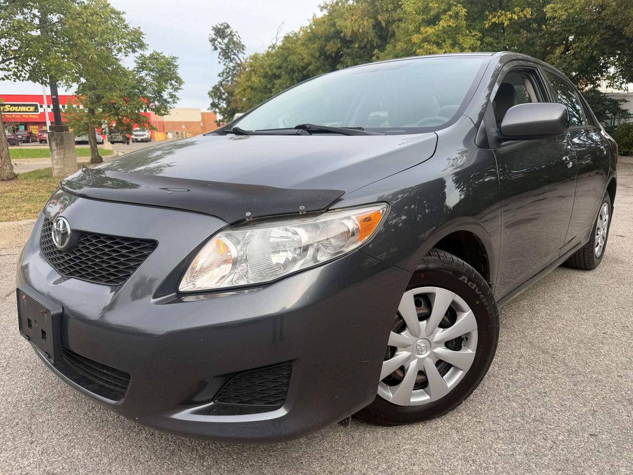 2010 Toyota Corolla CE / 128262 KMS !!!! TOYOTA SERVICED !!! MINT Photo0