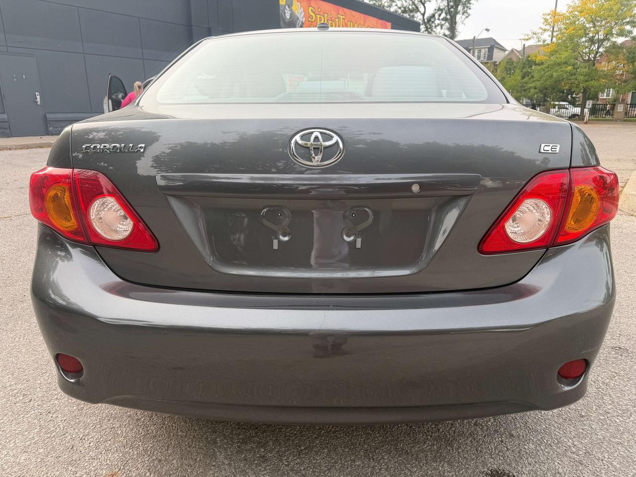 2010 Toyota Corolla CE / 128262 KMS !!!! TOYOTA SERVICED !!! MINT Photo3
