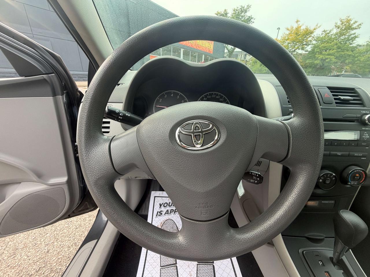2010 Toyota Corolla CE / 128262 KMS !!!! TOYOTA SERVICED !!! MINT Photo