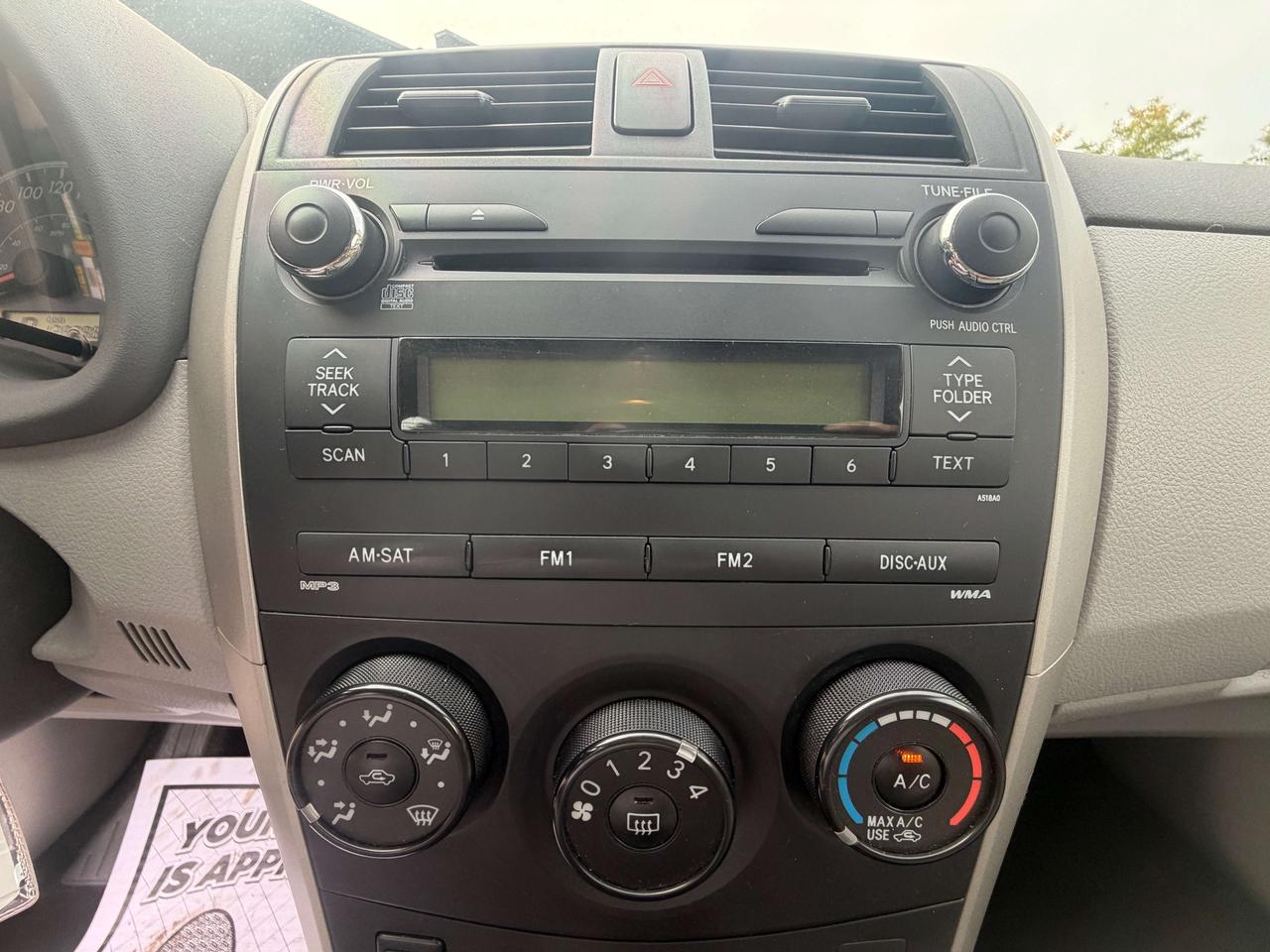 2010 Toyota Corolla CE / 128262 KMS !!!! TOYOTA SERVICED !!! MINT Photo