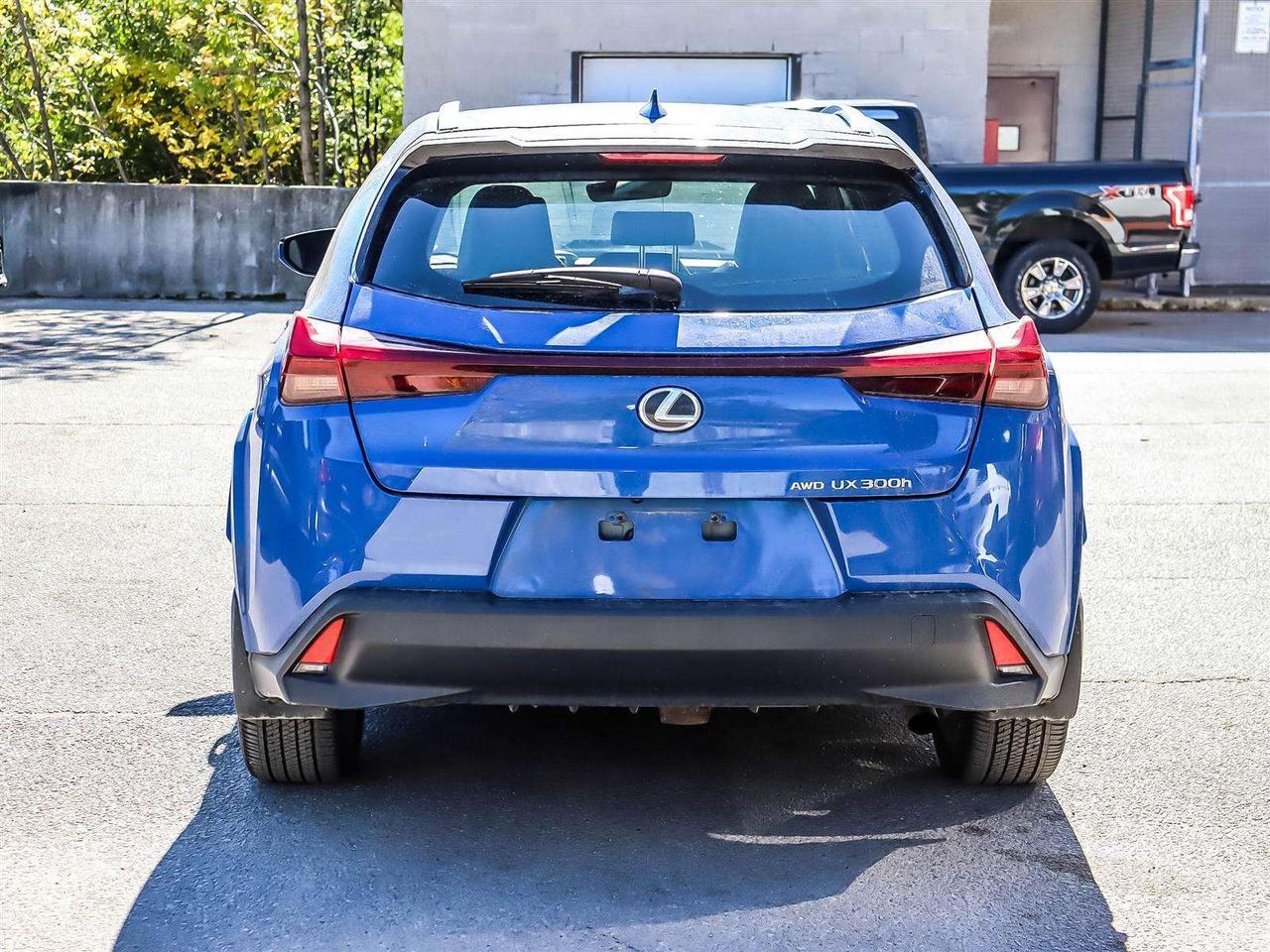 2025 Lexus UX UX 300H HYBRID AWD ADAPTIVE CRUISE POWER SEATS Photo