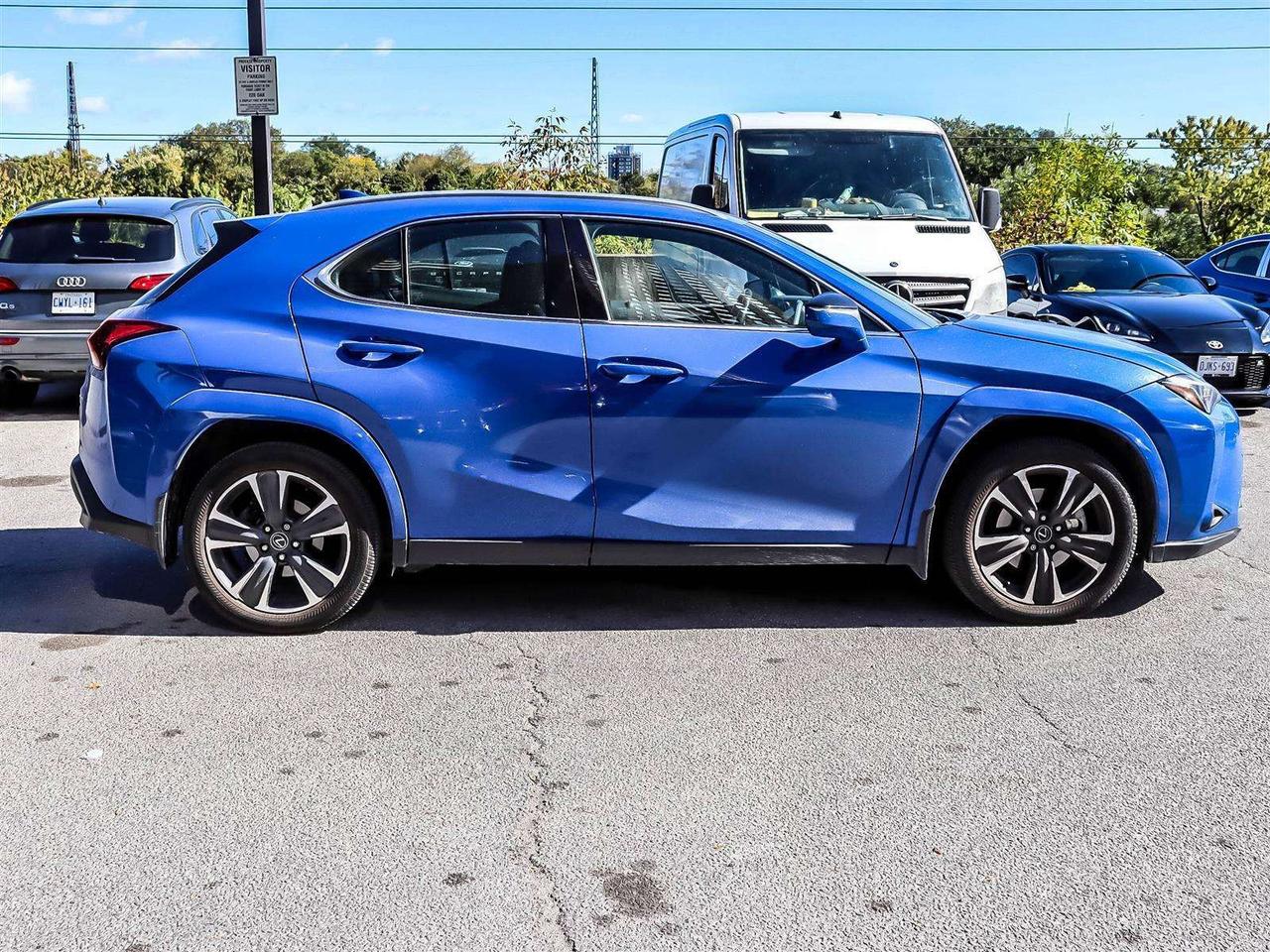 2025 Lexus UX UX 300H HYBRID AWD ADAPTIVE CRUISE POWER SEATS Photo2