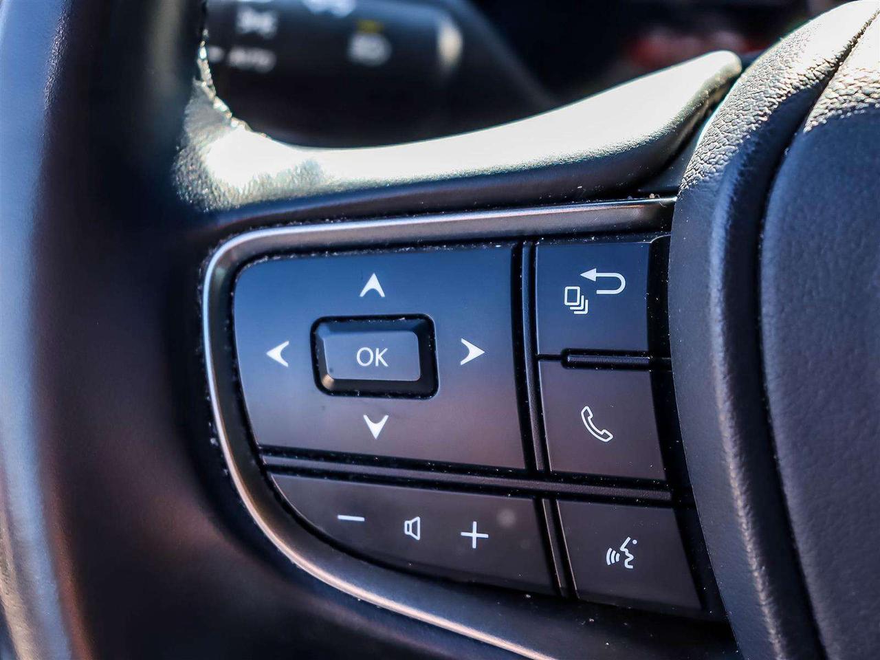 2025 Lexus UX UX 300H HYBRID AWD ADAPTIVE CRUISE POWER SEATS Photo