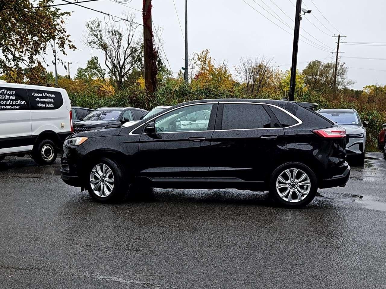 2020 Ford Edge TITANIUM    LOW KM!   MOONROOF    AWD   NAV Photo