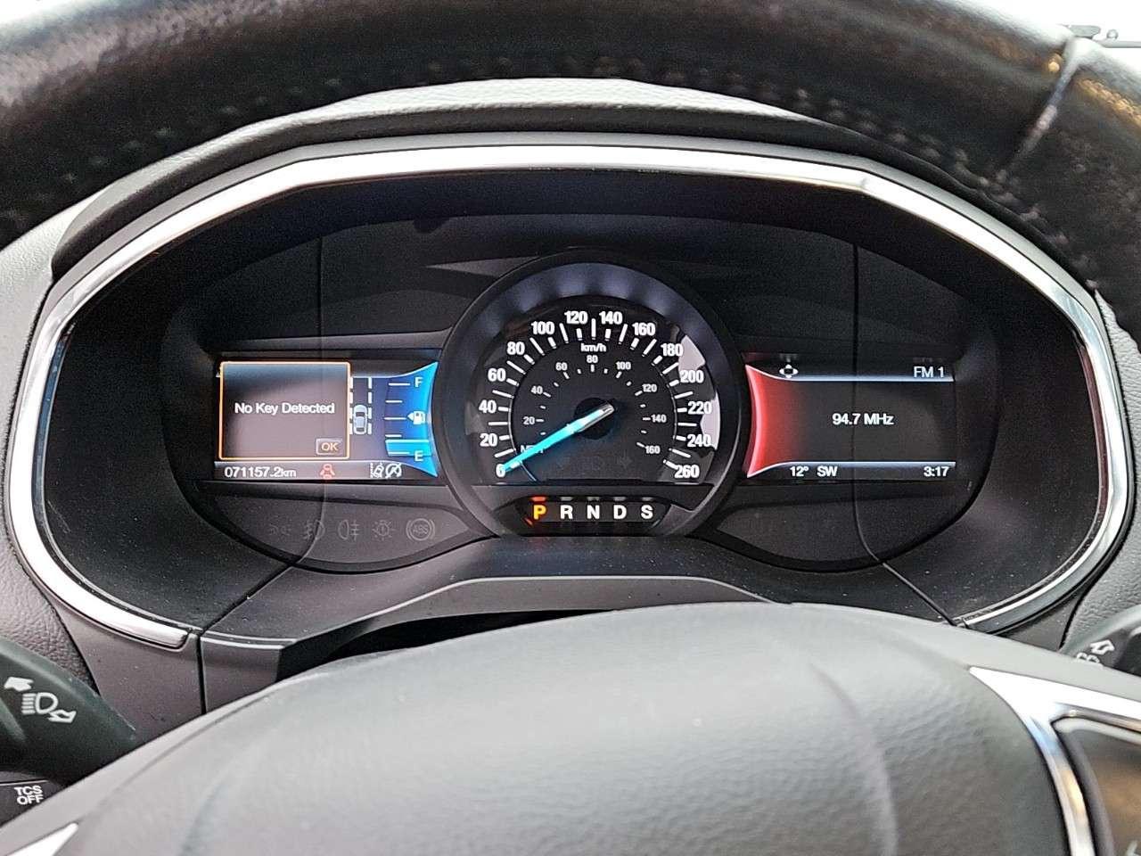 2020 Ford Edge TITANIUM    LOW KM!   MOONROOF    AWD   NAV Photo