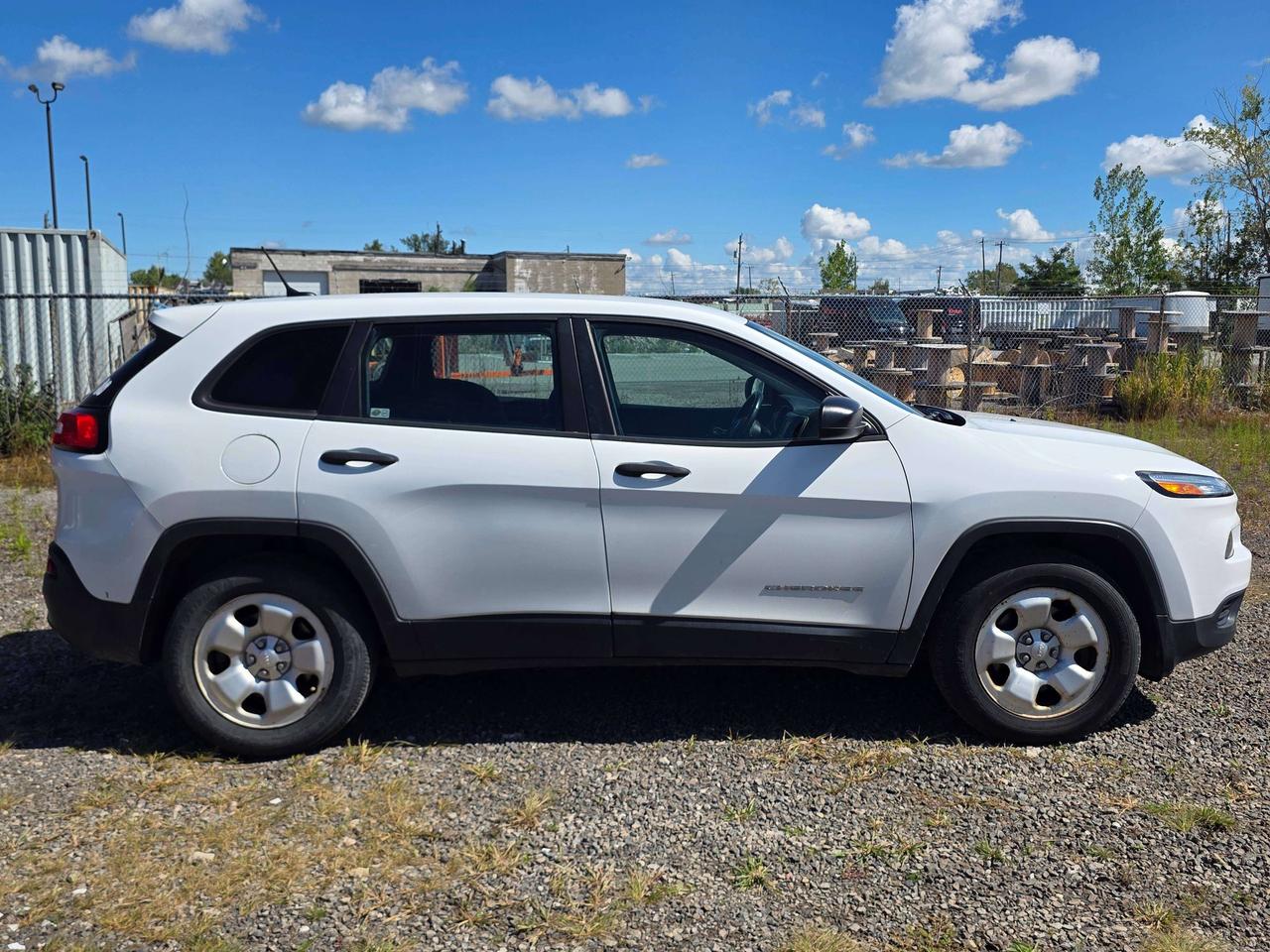 2016 Jeep Cherokee Sport AS TRADED Photo