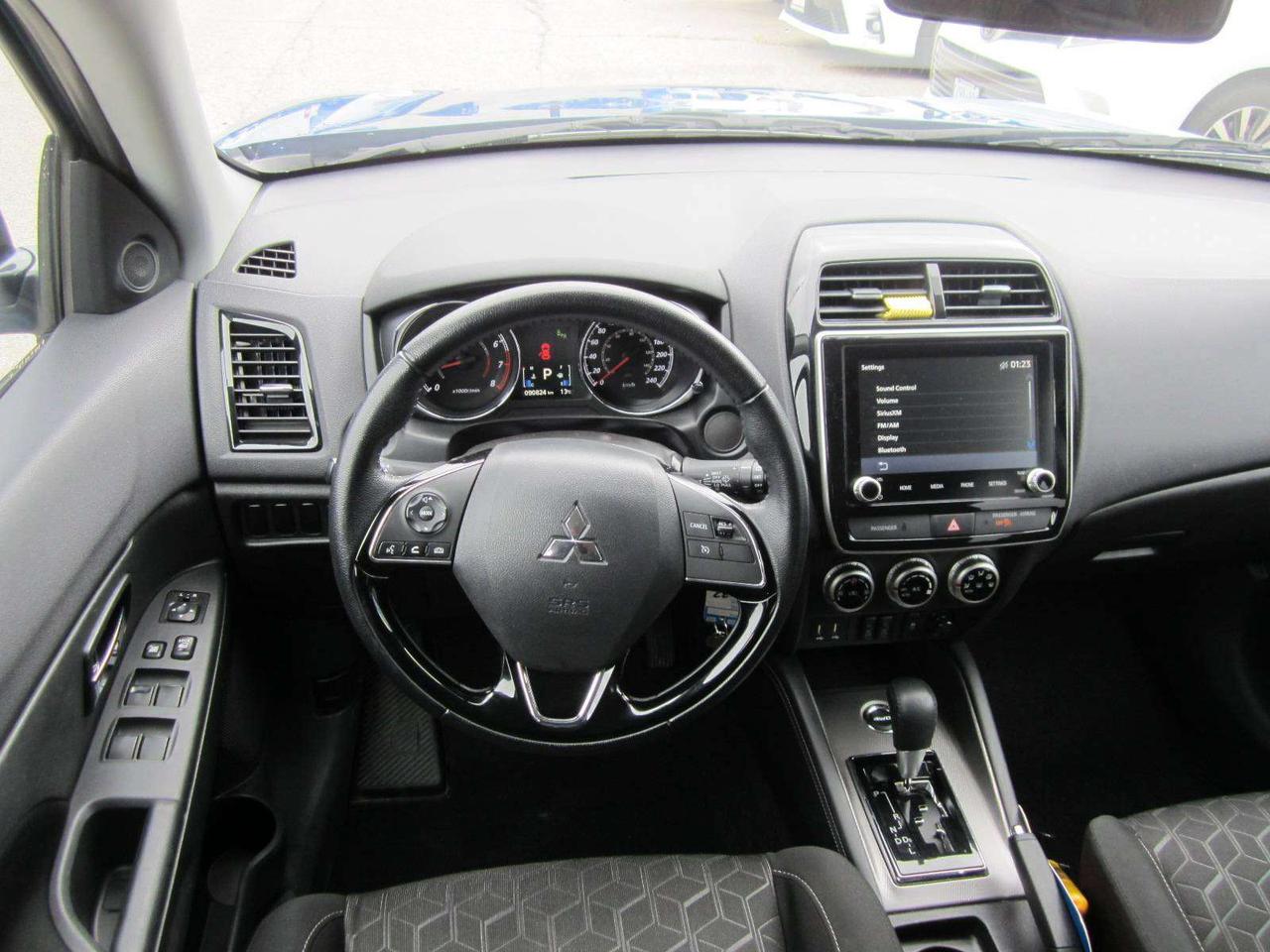 2024 Mitsubishi RVR SE AWC NO ACCIDENTS! 1 PRICE ONLY! NO ADMIN FEES! Photo