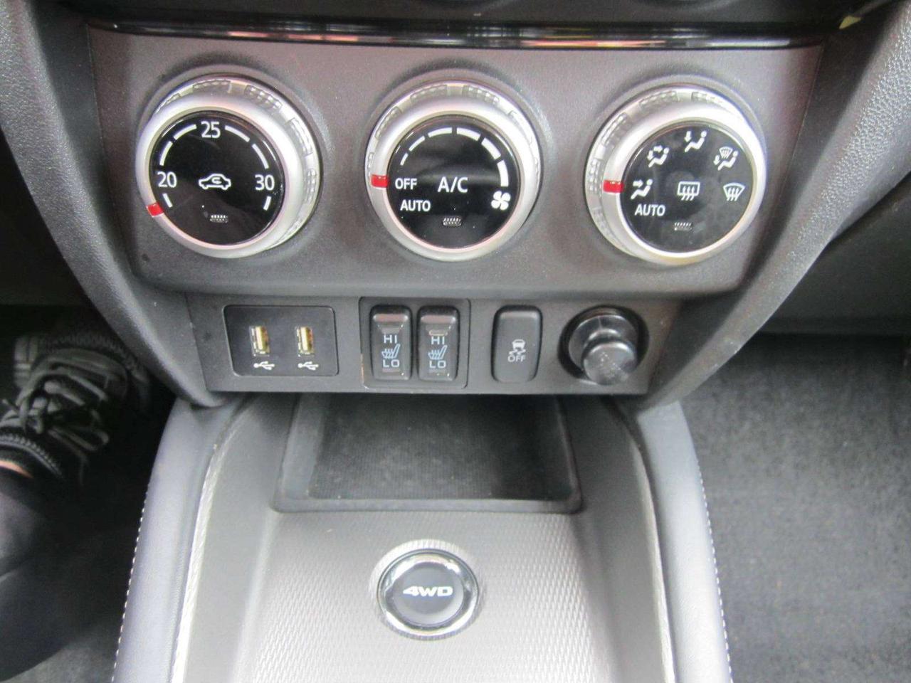 2024 Mitsubishi RVR SE AWC NO ACCIDENTS! 1 PRICE ONLY! NO ADMIN FEES! Photo
