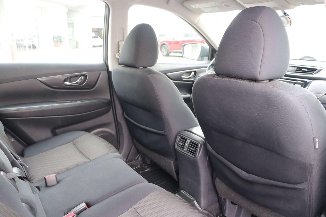 2017 Nissan Rogue S FWD  1 OWNER   NO ACCIDENTS Photo