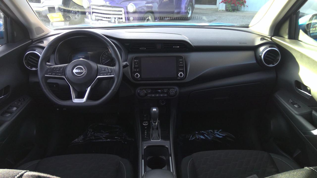 2024 Nissan Kicks SV 4dr Front-Wheel Drive Photo