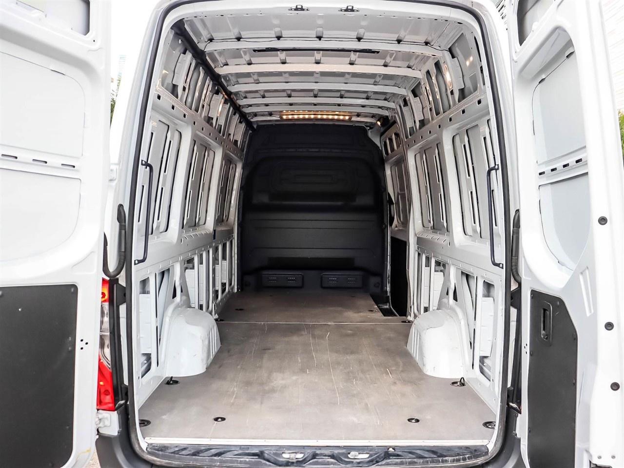 2024 Mercedes-Benz Sprinter 2500  Photo