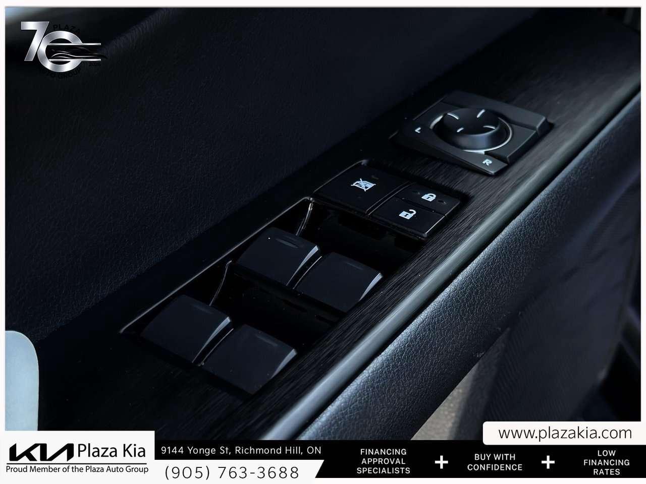 2022 Lexus UX UX 250h CVT Photo