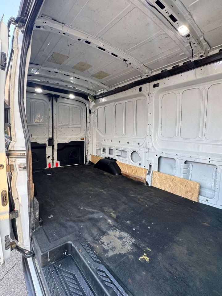 2019 Ford Transit T-250 148 Med Rf 9000 GVWR Sliding RH Dr Photo