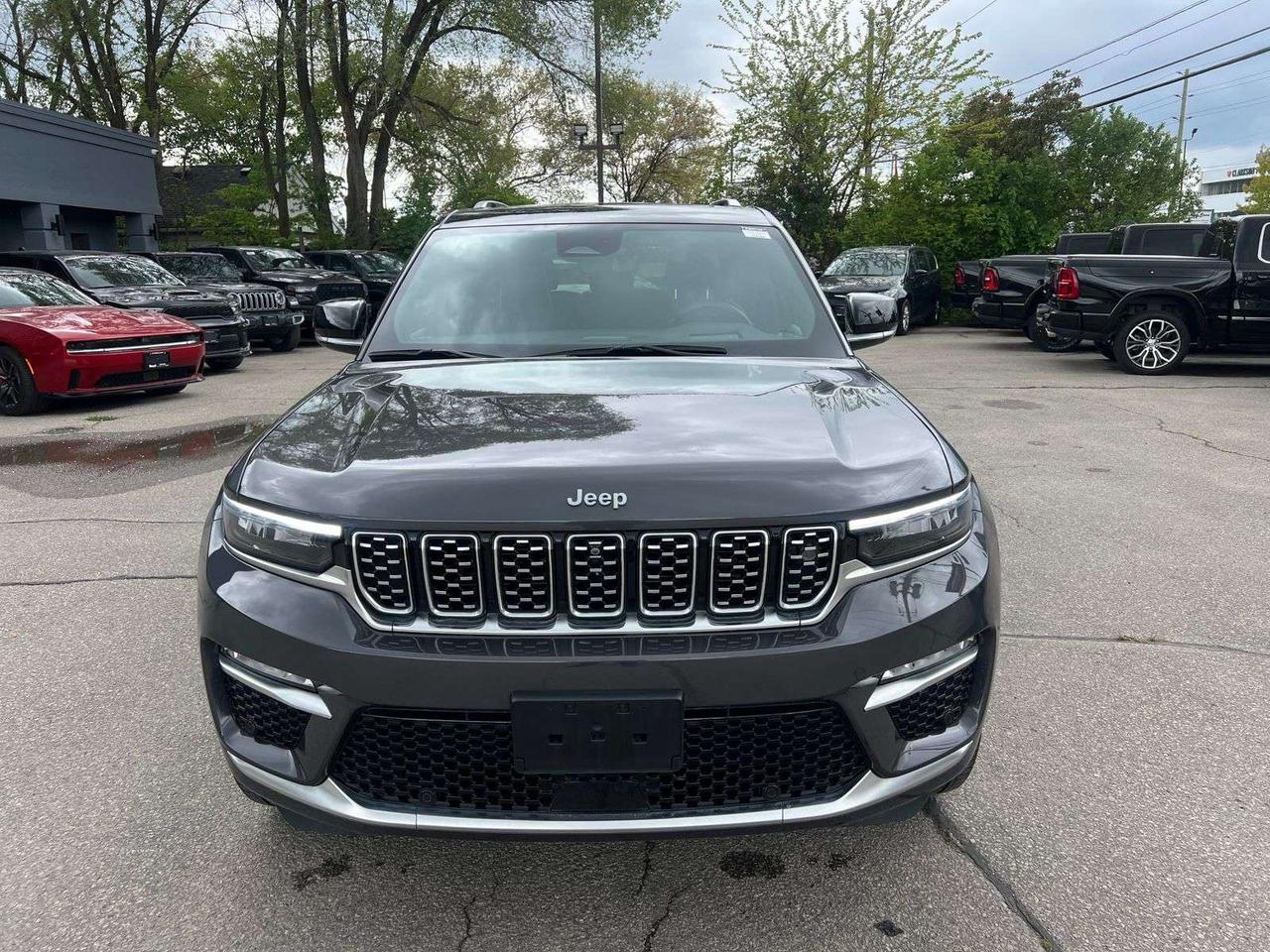 2023 Jeep Grand Cherokee Summit Reserve Photo1