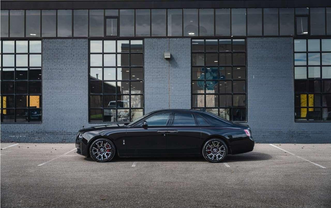 2023 Rolls-Royce Ghost Black Badge Sedan Photo