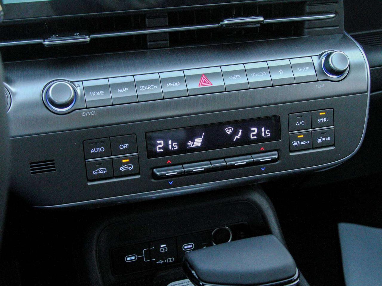 2027 Hyundai KONA 2.0L Luxury AWD demo used Photo