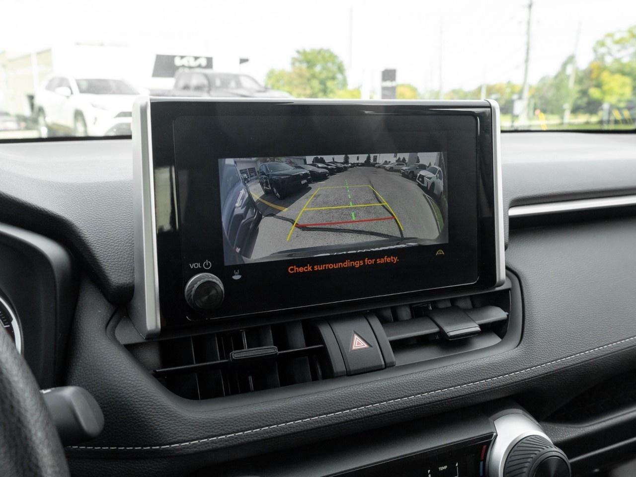 2025 Toyota RAV4 LE AWD Photo
