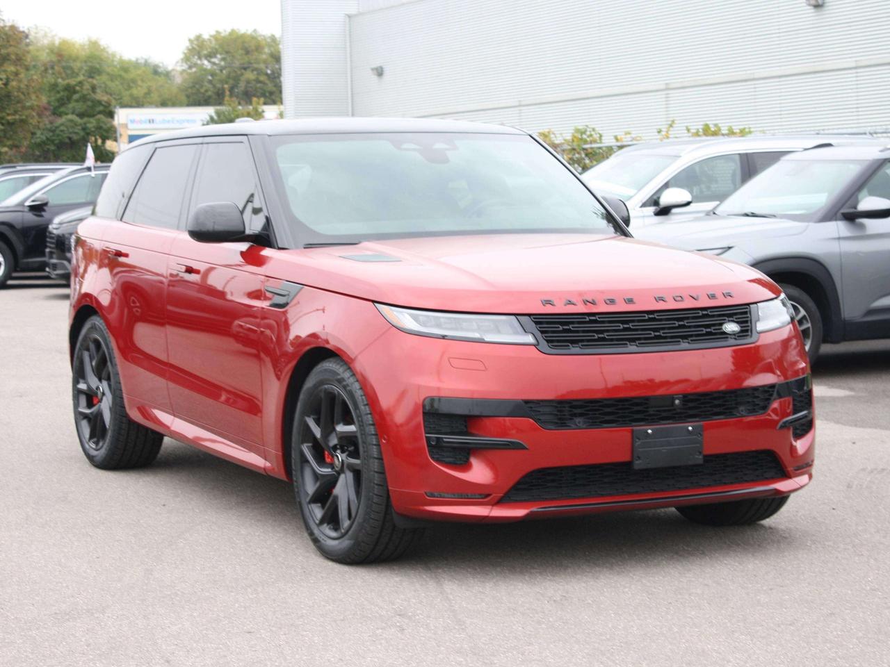 2024 Land Rover Range Rover Sport Dynamic SE Photo