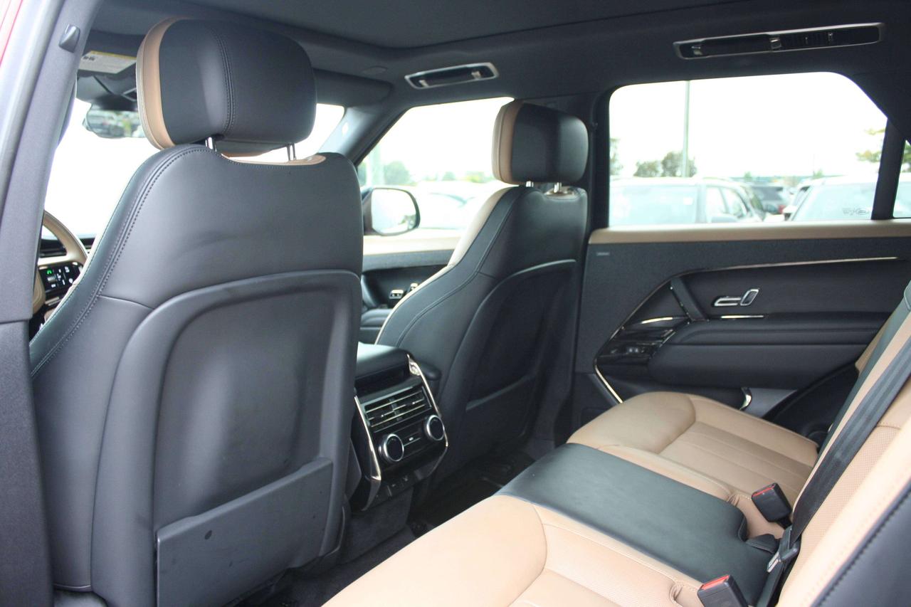 2024 Land Rover Range Rover Sport Dynamic SE Photo