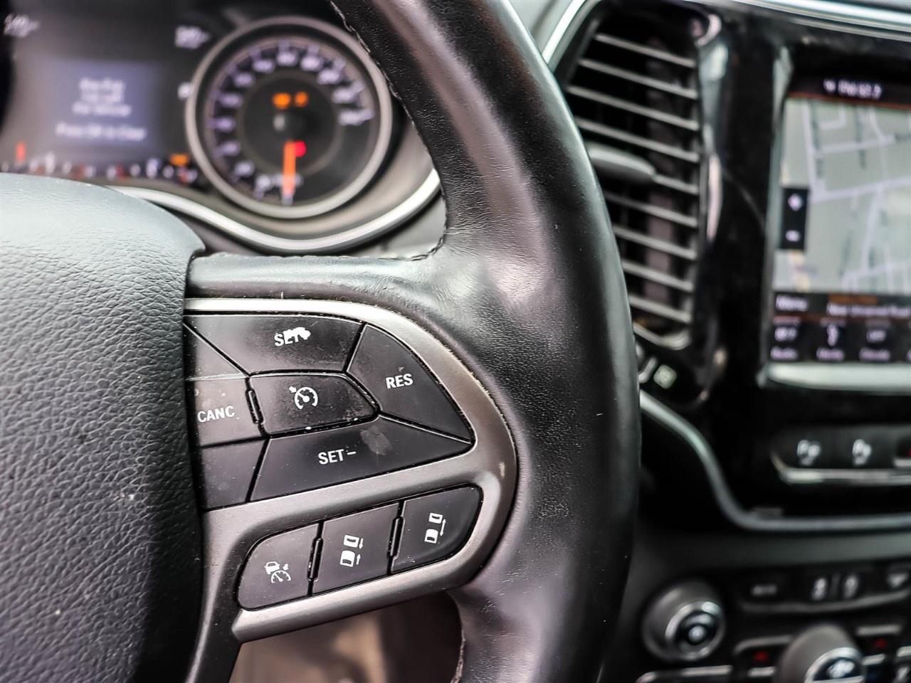 2019 Jeep Cherokee Limited 4X4 Photo