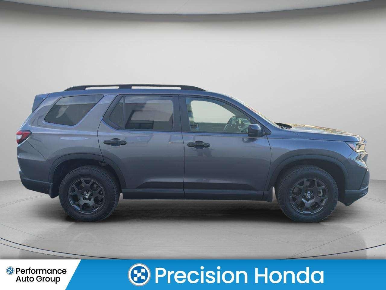 2023 Honda Pilot TrailSport Photo