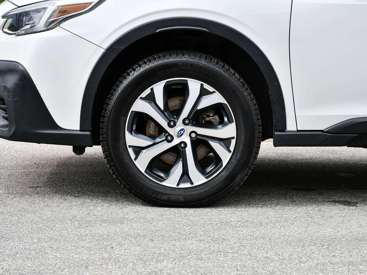 2022 Subaru Outback LIMITED   NO ACCIDENTS   LEATHER   SUNROOF   CAM Photo