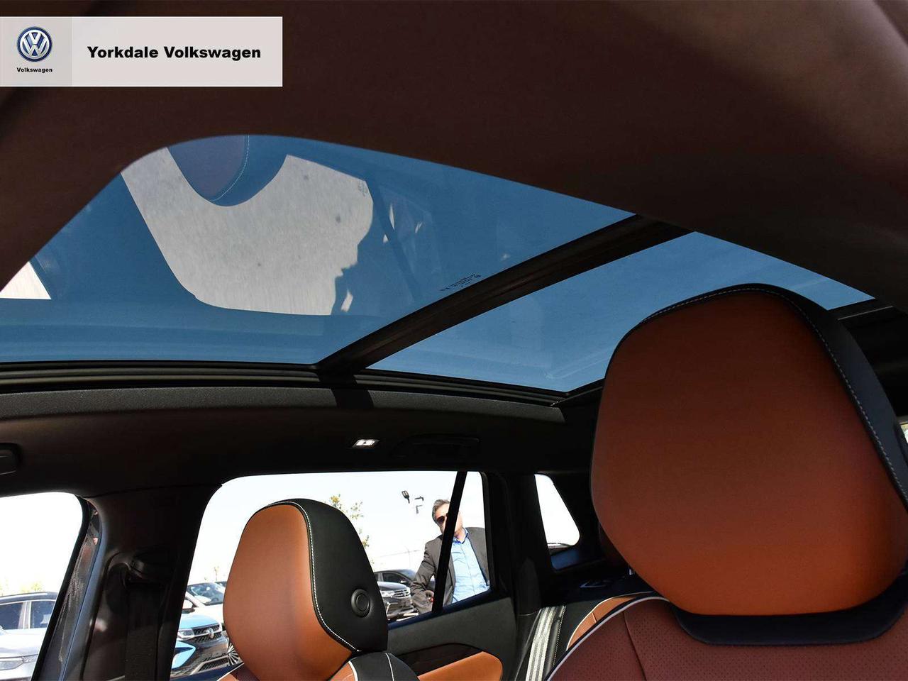 2026 Volkswagen Tiguan Highline LOW KM Photo
