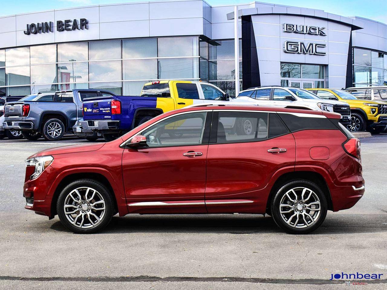 2024 GMC Terrain Denali Photo