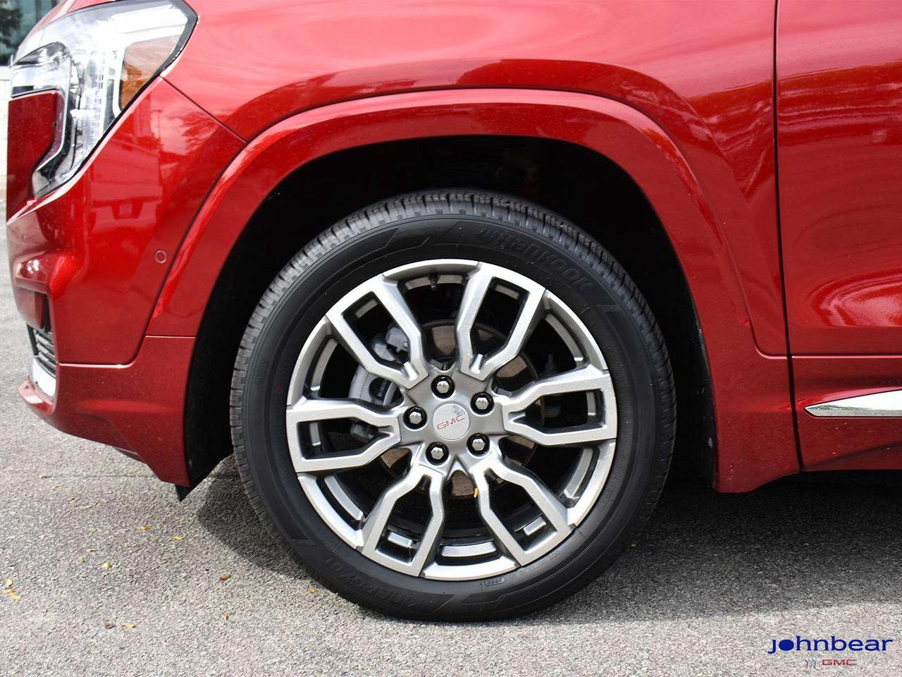 2024 GMC Terrain Denali Photo
