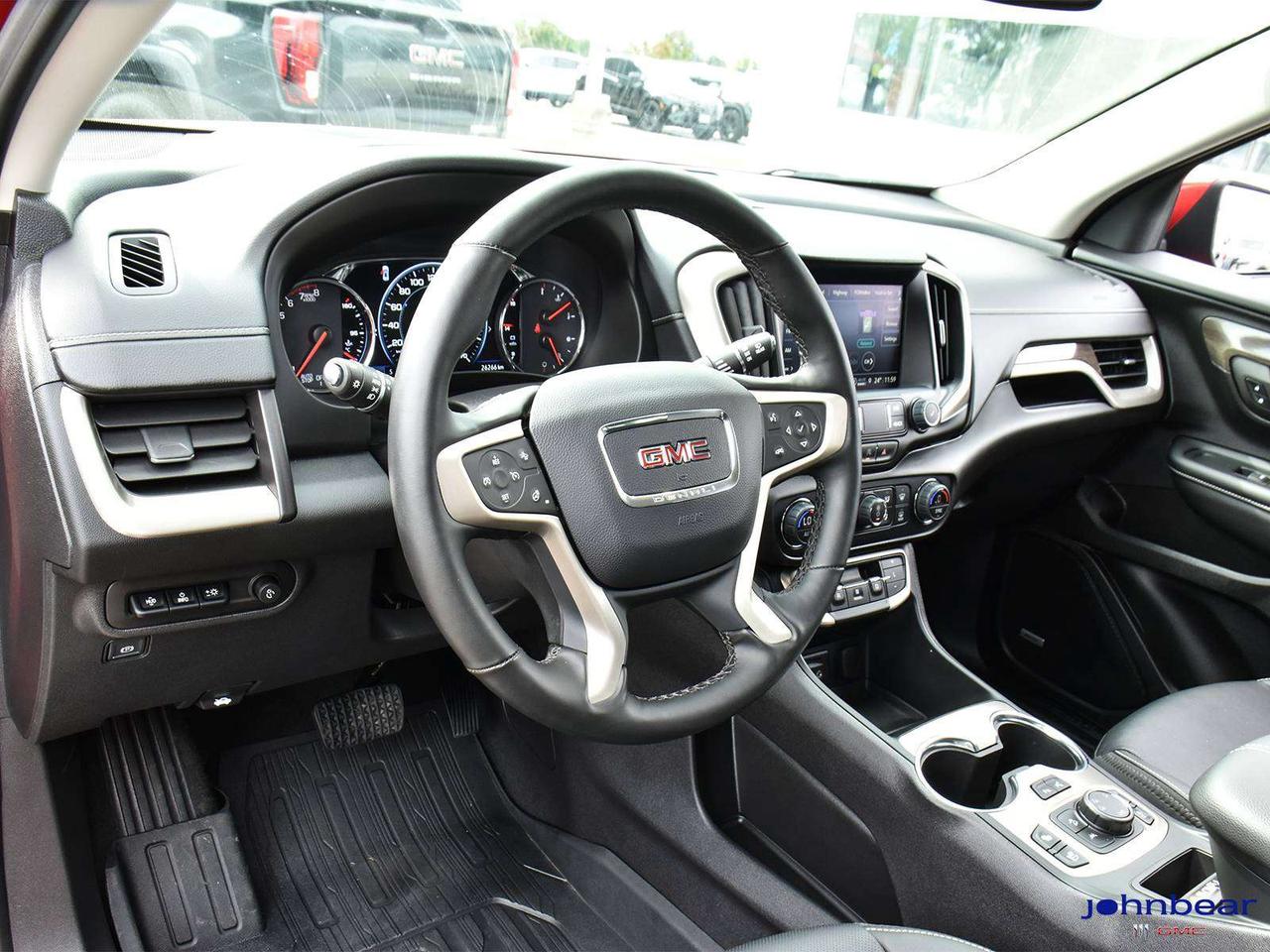 2024 GMC Terrain Denali Photo